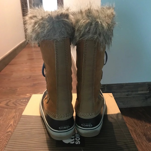 EUC Sorel Joan Of Artic Size 7 Boot - Picture 7 of 8